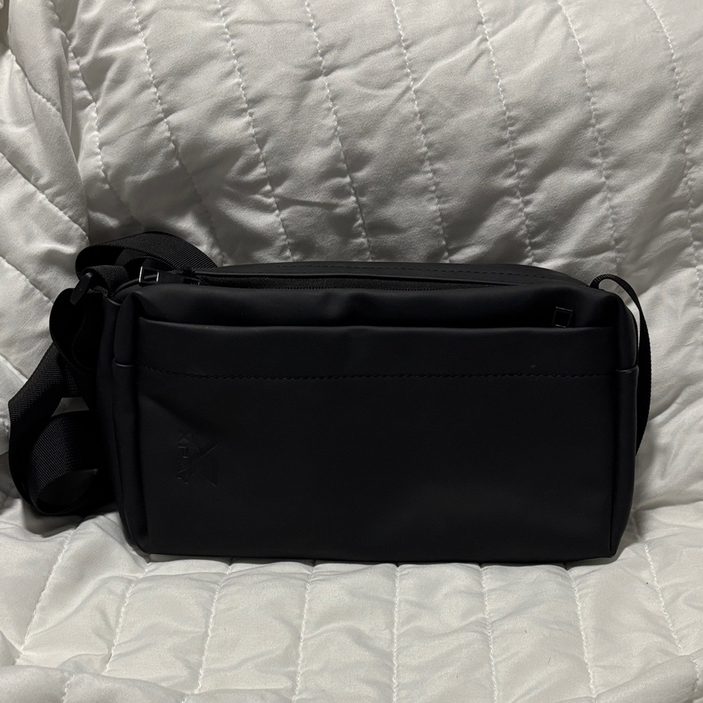 Elegant Black Crossbody Bag